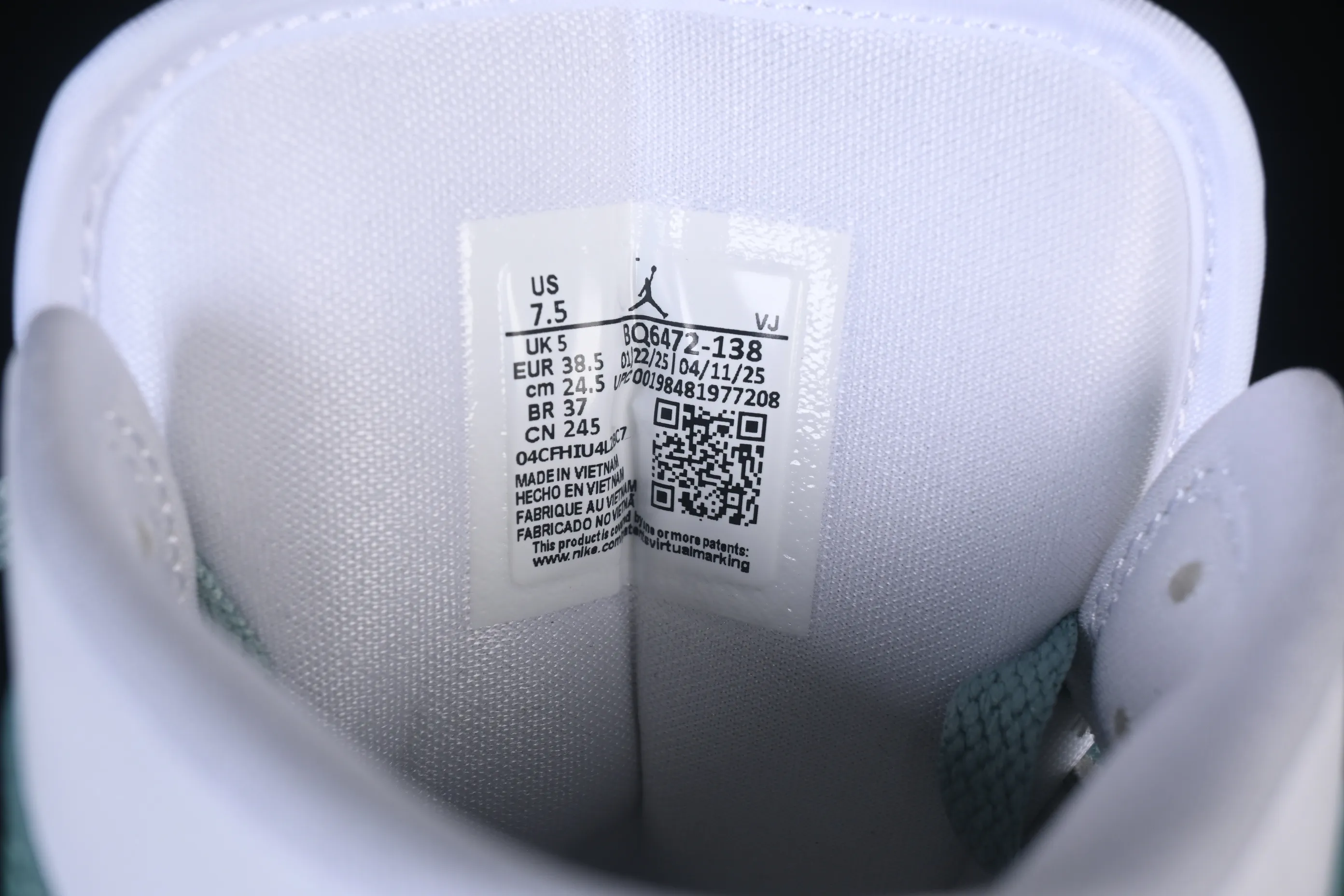All categories Air Jordan Jordan series basketball shoes Air Jordan 1 Mid G version pure original Air Jordan 1 Mid "Jade Smoke" AJ1 Joe 1 smoke gray jade BQ6472-138